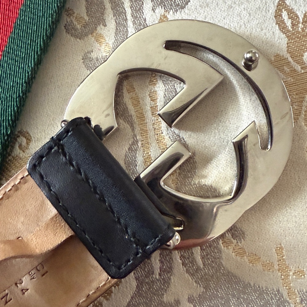 Gucci Green and Red Belt with Silver Buckle - Picture 6 of 8